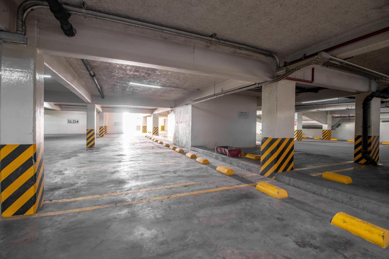 Hotel Real Del Sol - Zona Expo Industrial غوادالاجارا المظهر الخارجي الصورة