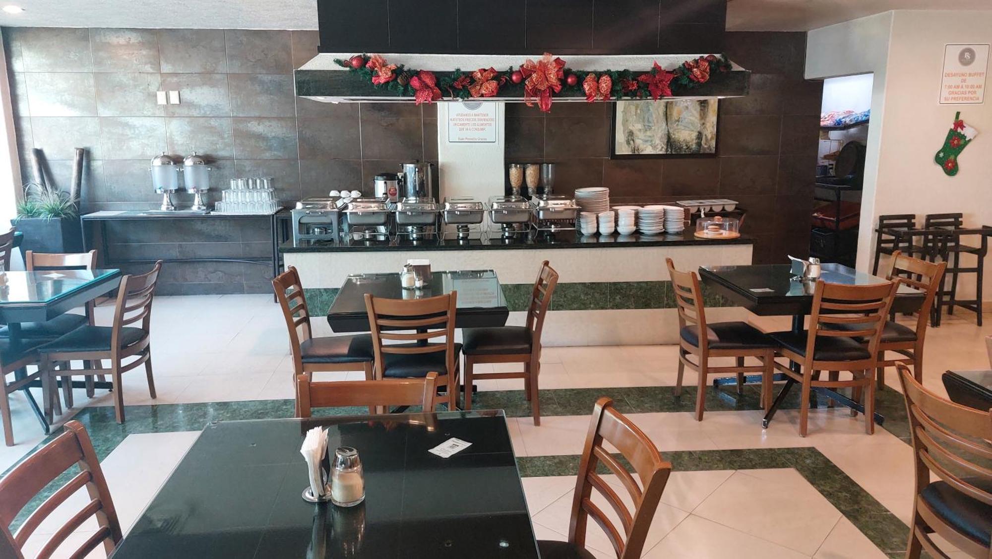 Hotel Real Del Sol - Zona Expo Industrial غوادالاجارا المظهر الخارجي الصورة