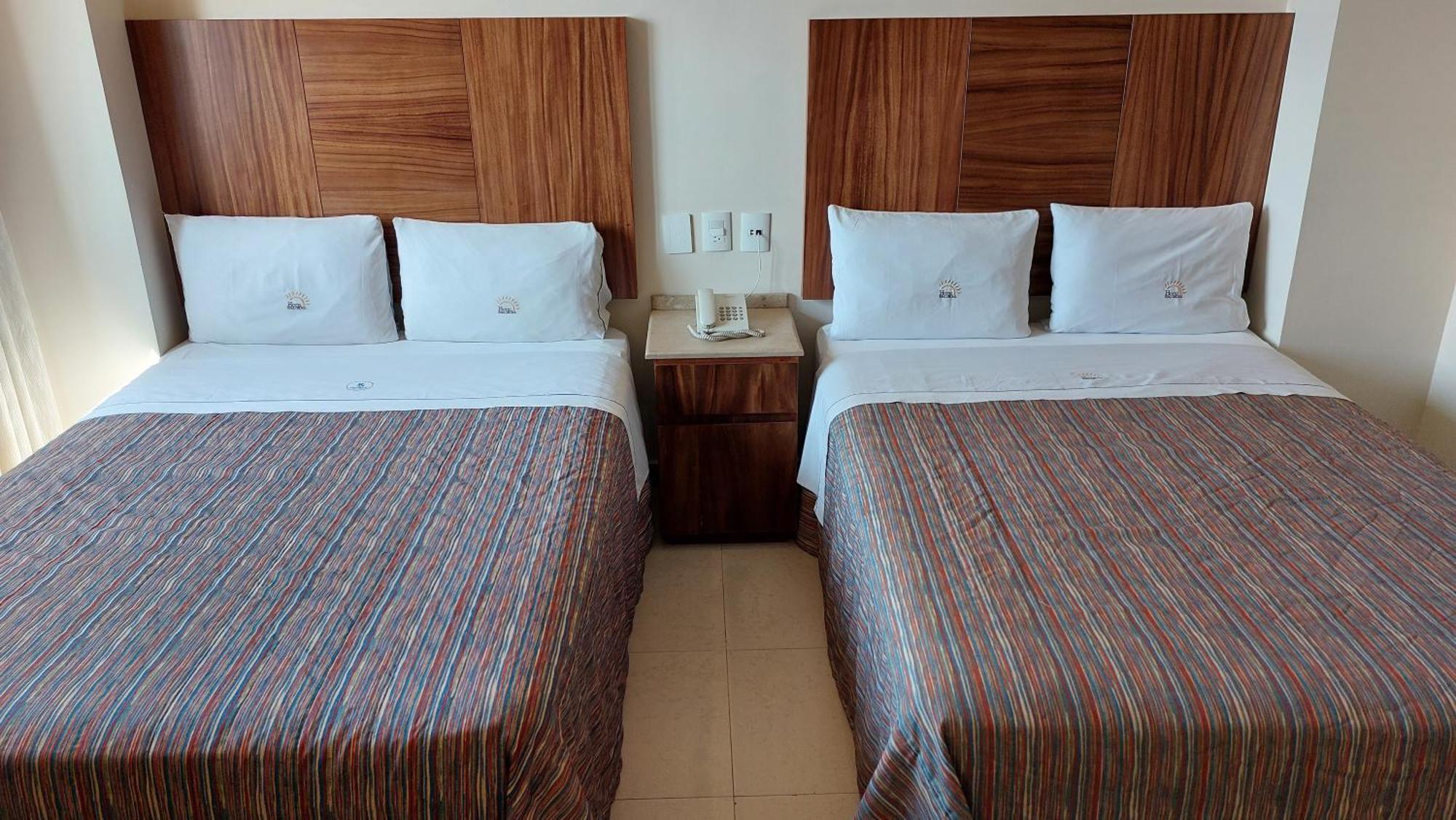 Hotel Real Del Sol - Zona Expo Industrial غوادالاجارا المظهر الخارجي الصورة