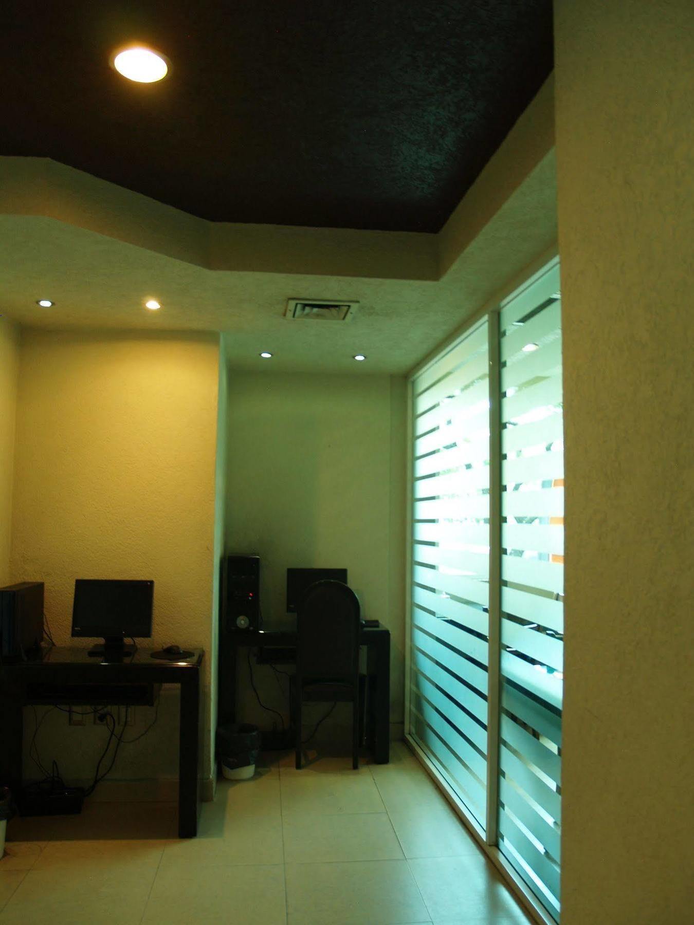 Hotel Real Del Sol - Zona Expo Industrial غوادالاجارا المظهر الخارجي الصورة